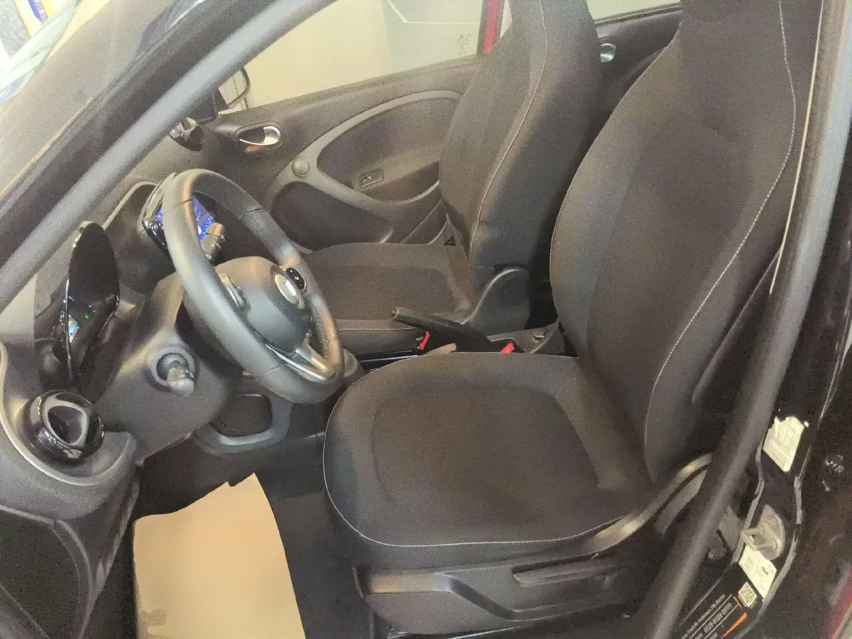 2018 Smart smart forfour 1.0L 71HP L3 6DCT,autocango,china used car exporter,china ev exporter,chinese used car exporter,chinese used ev exporter