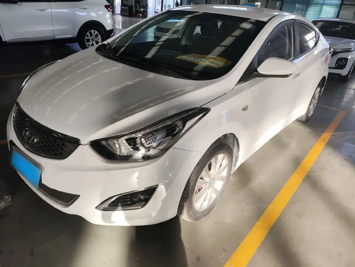 2016 Hyundai Elantra 1.6L 128HP L4 6AT