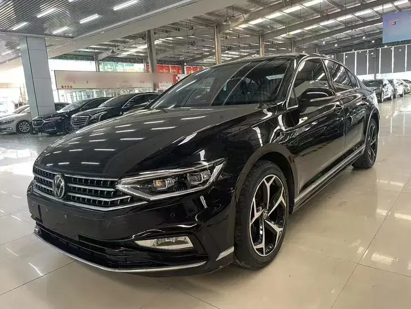 2023 Volkswagen Magotan 2.0T 186HP L4 7DCT