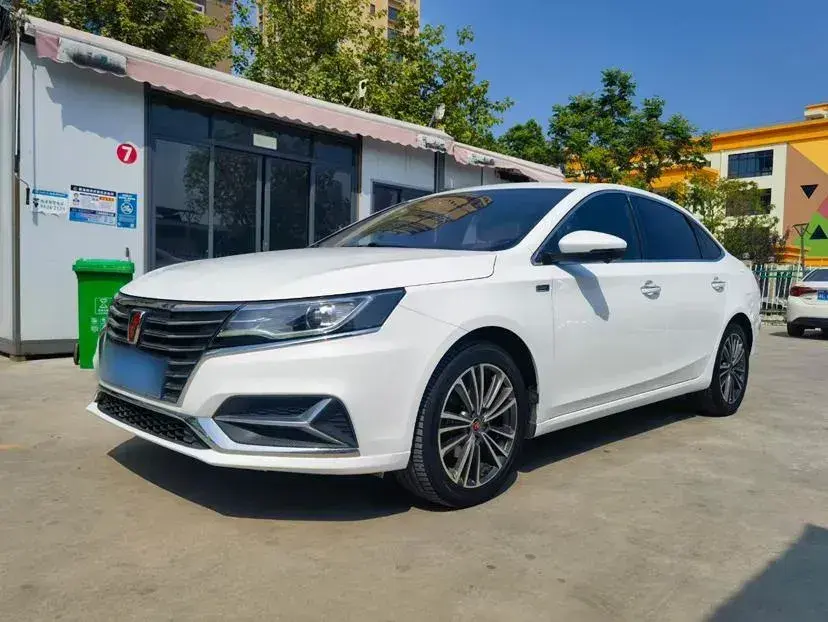 2020 Roewe i6 1.6L 125HP L4 CVT