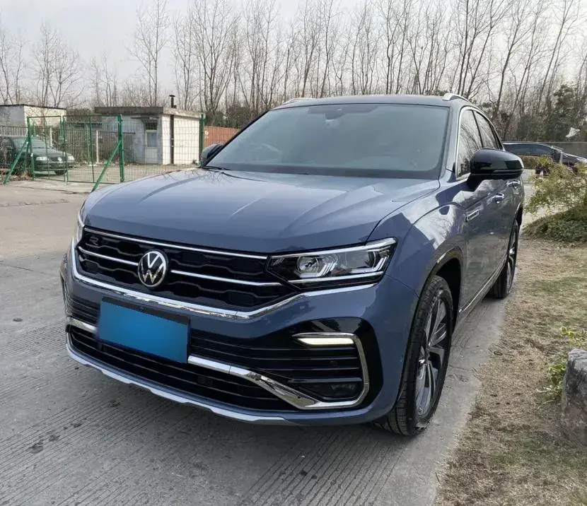 2020 Volkswagen Tayron X 2.0T 220HP L4 7DCT