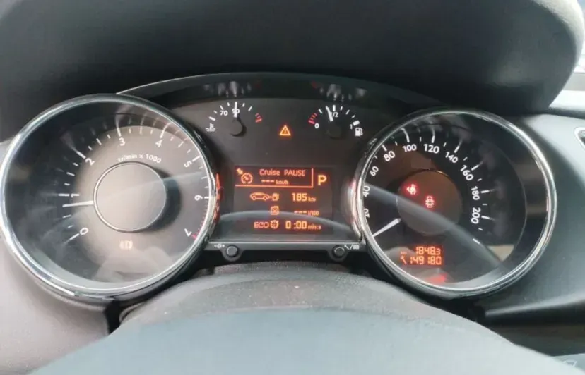 2015 Peugeot 3008 1.6T 167HP L4 6AT,autocango,china used car exporter,china ev exporter,chinese used car exporter,chinese used ev exporter