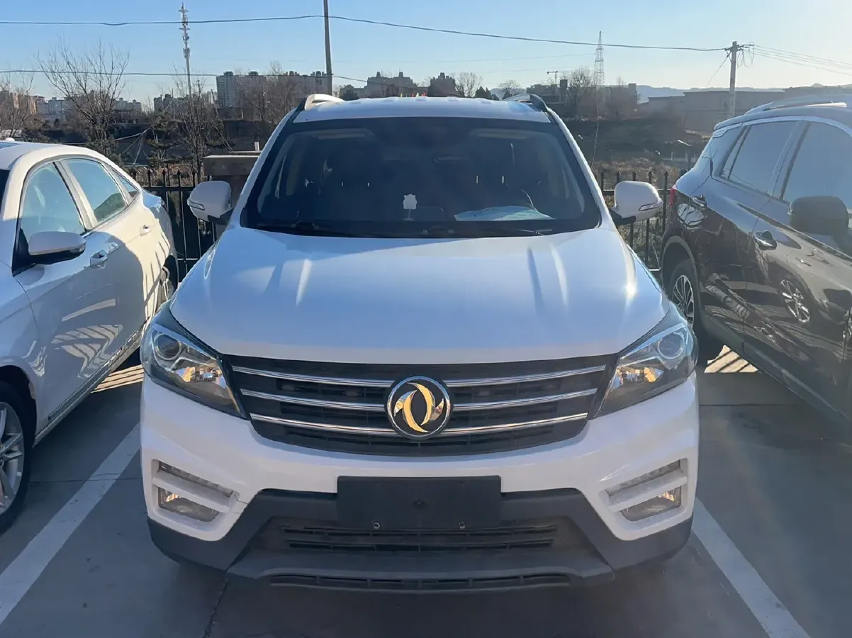 2019 DongFeng Fengon Fengon S560 1.8L 139HP L4 CVT,autocango,china used car exporter,china ev exporter,chinese used car exporter,chinese used ev exporter