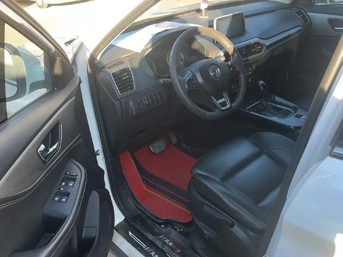 2019 DongFeng Fengon Fengon S560 1.8L 139HP L4 CVT,autocango,china used car exporter,china ev exporter,chinese used car exporter,chinese used ev exporter