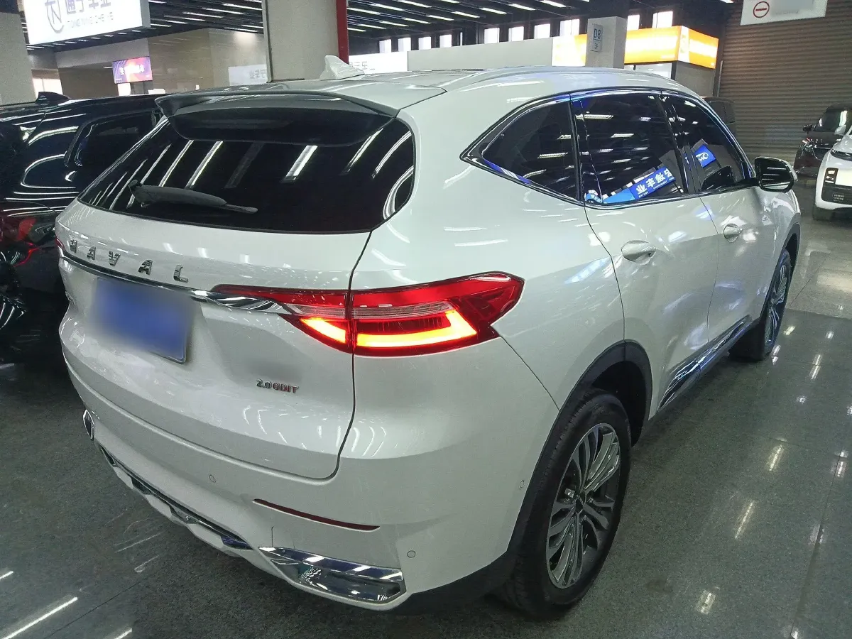 2020 Haval F7 2.0T 224HP L4 7DCT,autocango,china used car exporter,china ev exporter,chinese used car exporter,chinese used ev exporter