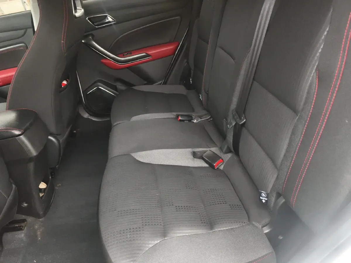 2017 Leopaard CS9 1.5L 113HP L4 5MT,autocango,china used car exporter,china ev exporter,chinese used car exporter,chinese used ev exporter