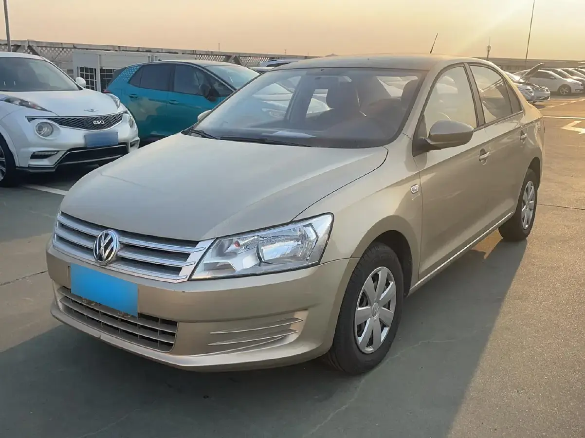 2015 Volkswagen Santana 1.6L 110HP L4 5MT