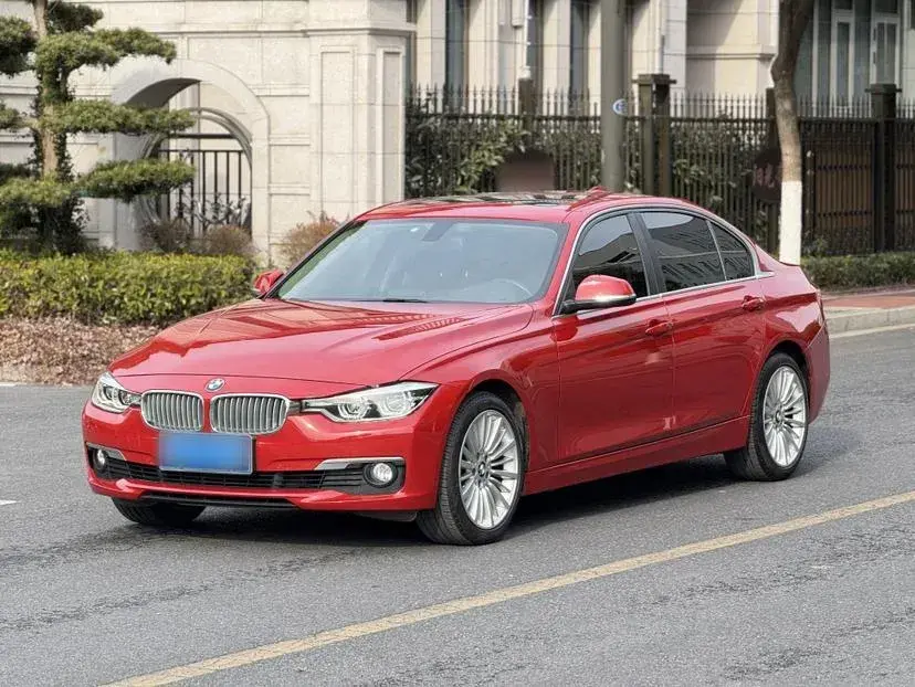 2018 BMW 3 Series 2.0T 184HP L4 8AT