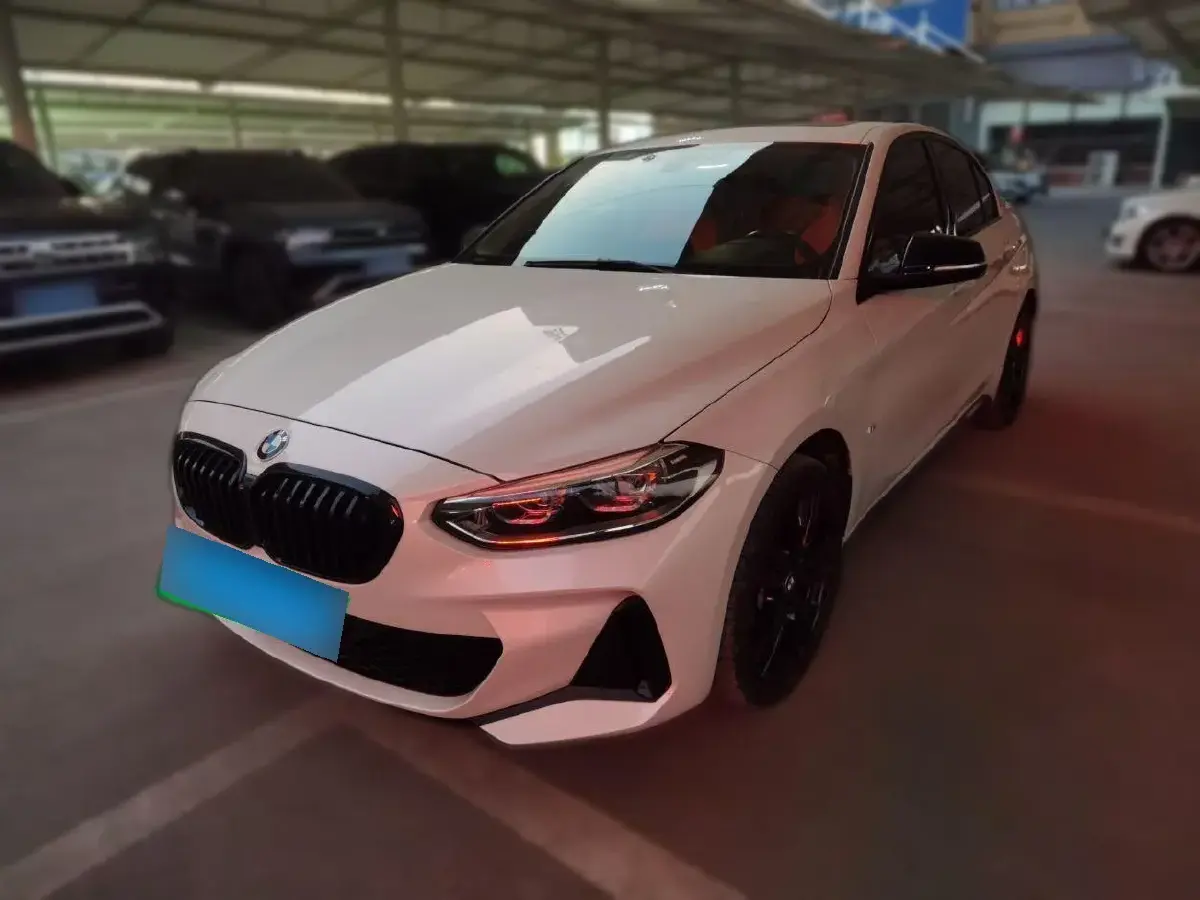 2021 BMW 1 Series 2.0T 192HP L4 7DCT