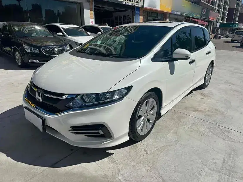 2020 Honda Jade 1.8L 141HP L4 5AT