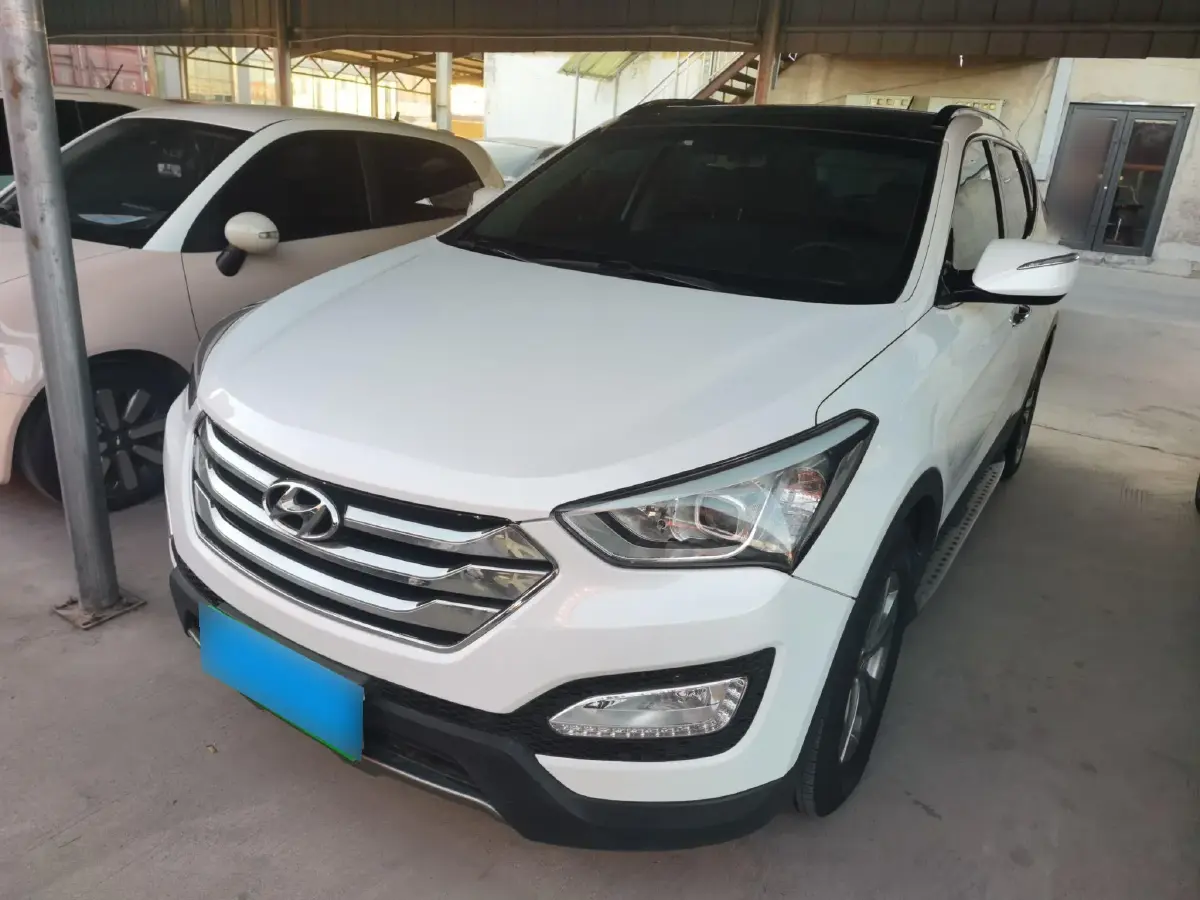 2013 Hyundai Santafe 2.4L 189HP L4 6AT