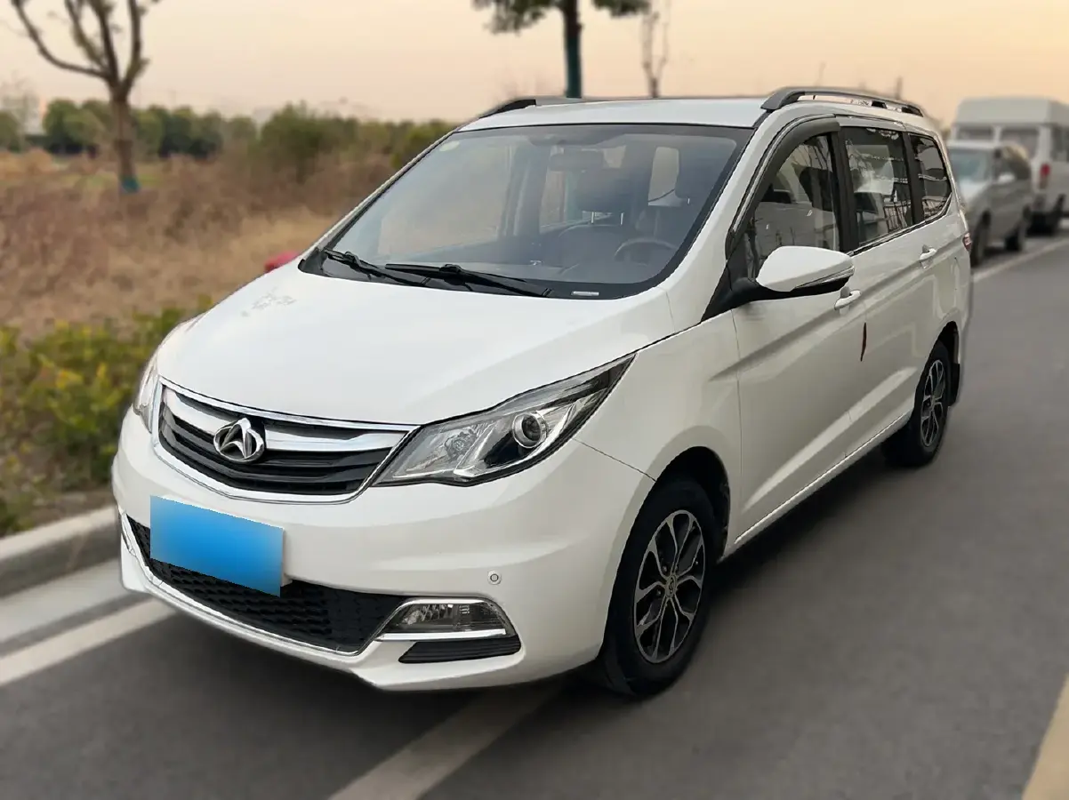 2016 ChangAn Kaicene A600 1.5L 114HP L4 5MT