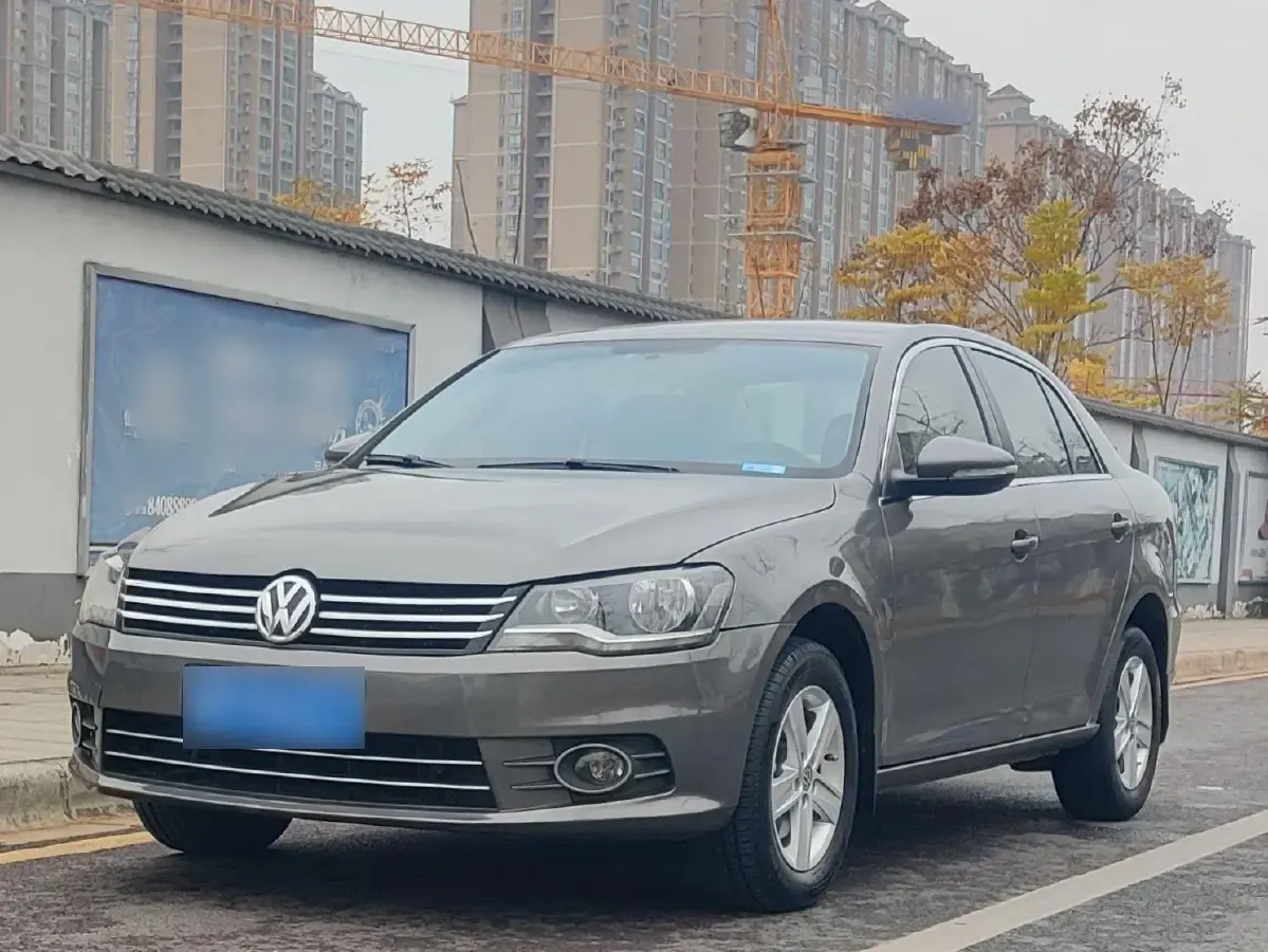 2014 Volkswagen Bora 1.6L 105HP L4 6AT