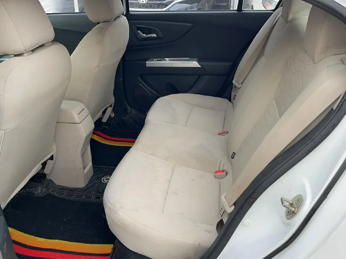 2014 DongFeng Aeolus A30 1.5L 116HP L4 5MT,autocango,china used car exporter,china ev exporter,chinese used car exporter,chinese used ev exporter