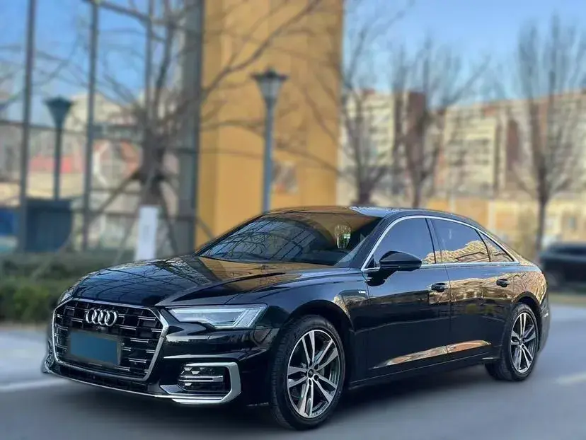 2023 Audi A6L 2.0T 190HP L4 7DCT