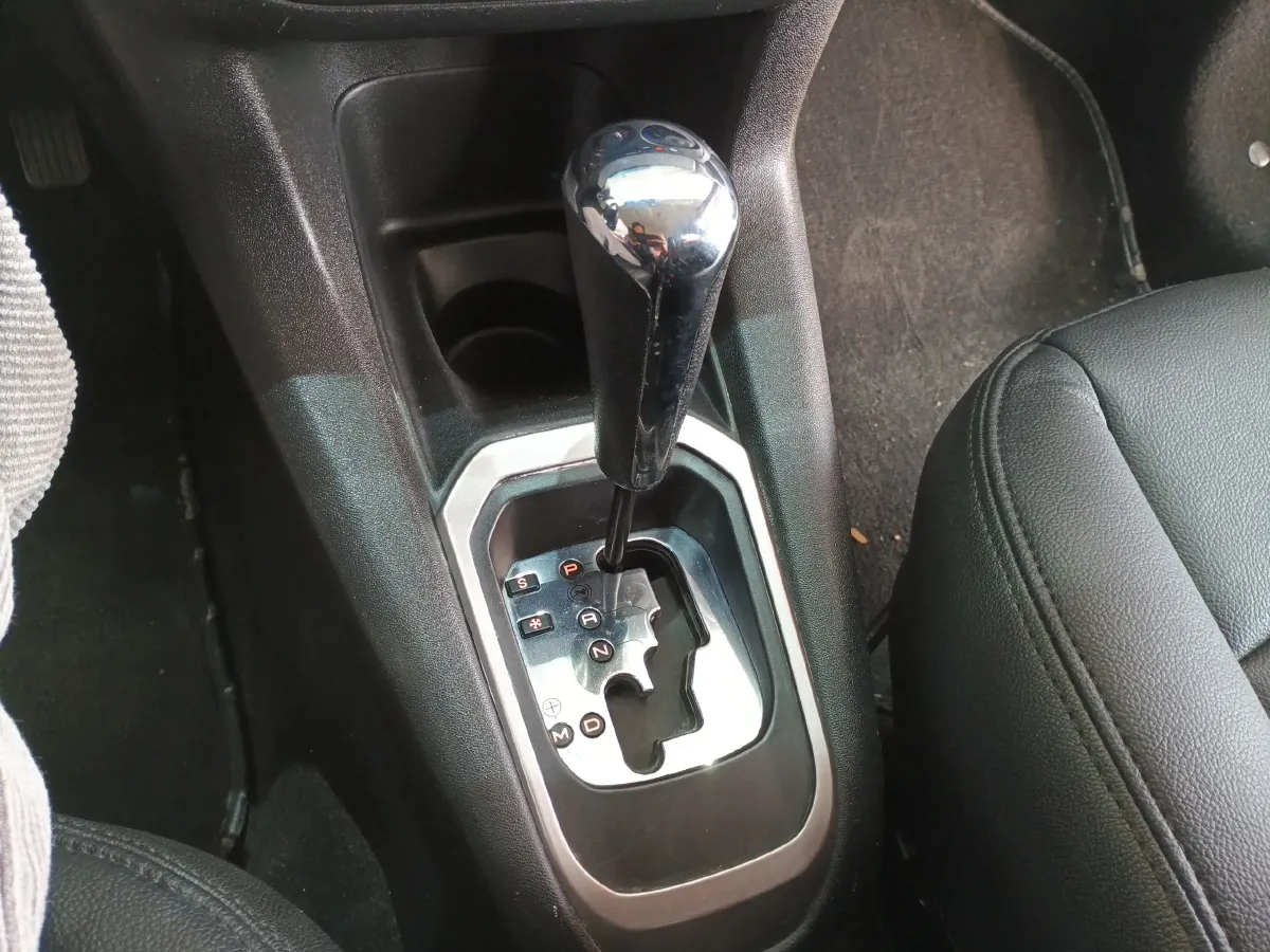 2014 Peugeot 301 1.6L 117HP L4 4AT,autocango,china used car exporter,china ev exporter,chinese used car exporter,chinese used ev exporter