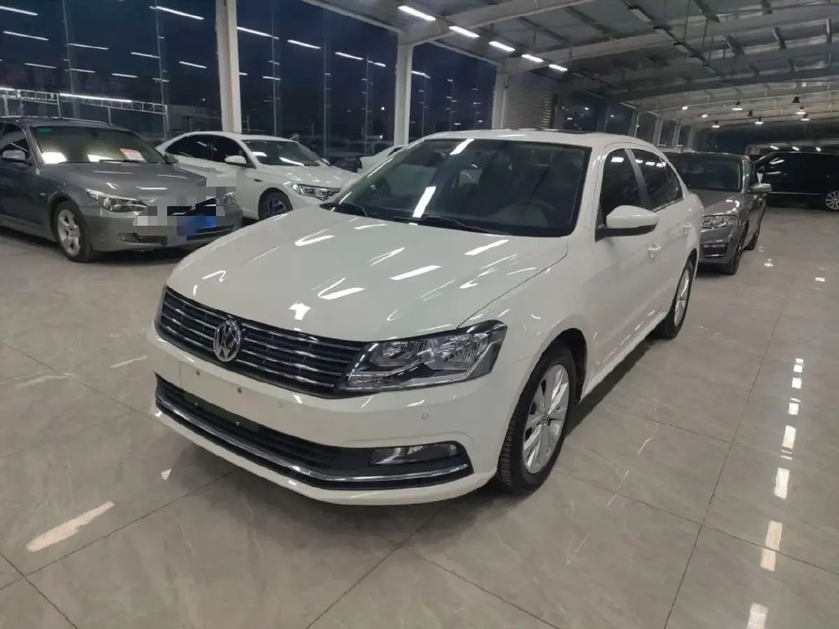 2017 Volkswagen Lavida 1.6L 110HP L4 6AT