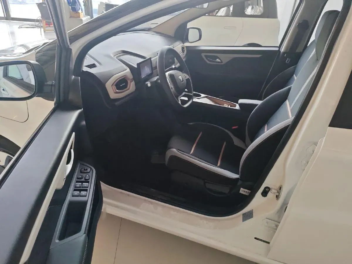 2024 JAC EV HuaXianZi BEV 30.2KWH,autocango,china used car exporter,china ev exporter,chinese used car exporter,chinese used ev exporter