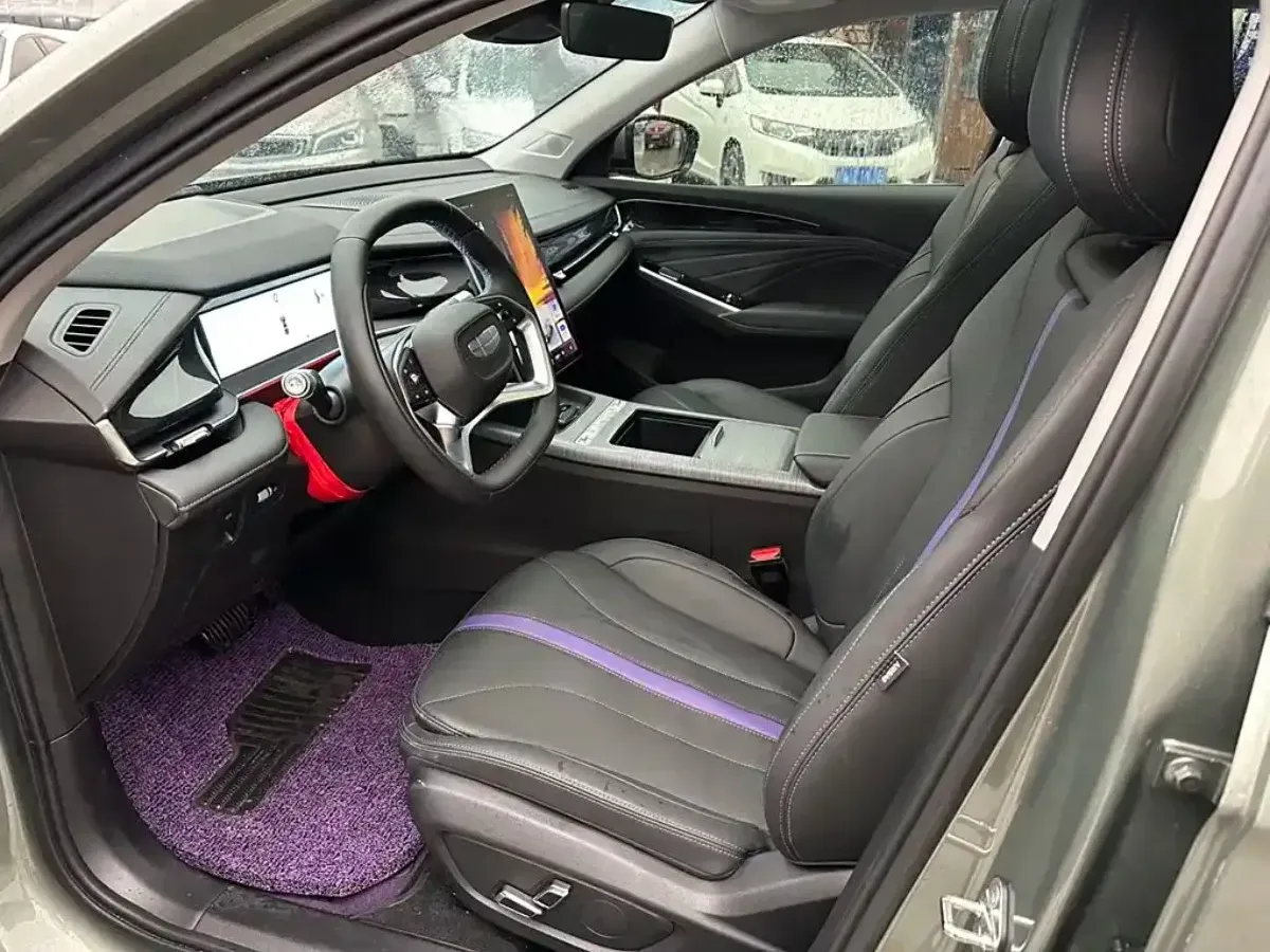 2024 Geely PrefaceL 1.5T 163HP L4 3DHT Hybrid,autocango,china used car exporter,china ev exporter,chinese used car exporter,chinese used ev exporter