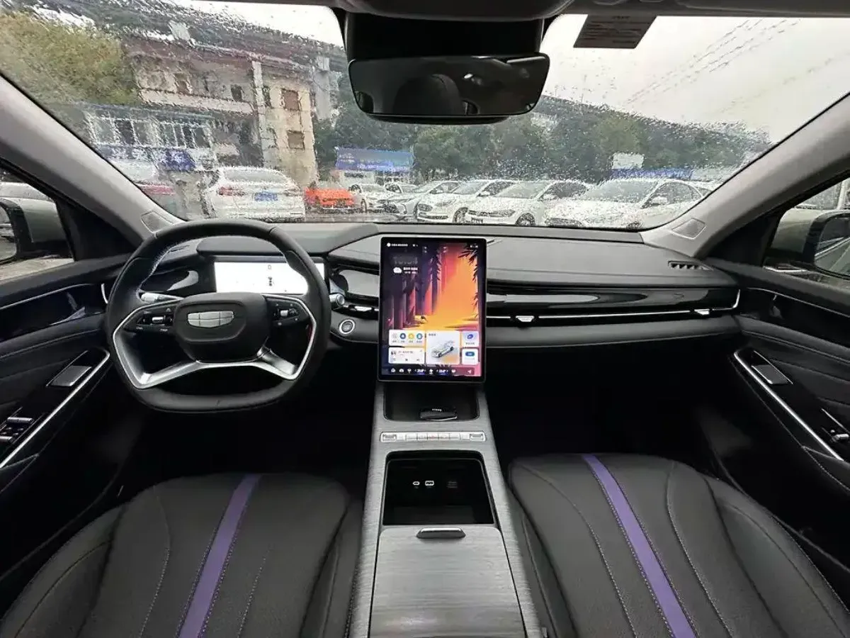 2024 Geely PrefaceL 1.5T 163HP L4 3DHT Hybrid,autocango,china used car exporter,china ev exporter,chinese used car exporter,chinese used ev exporter