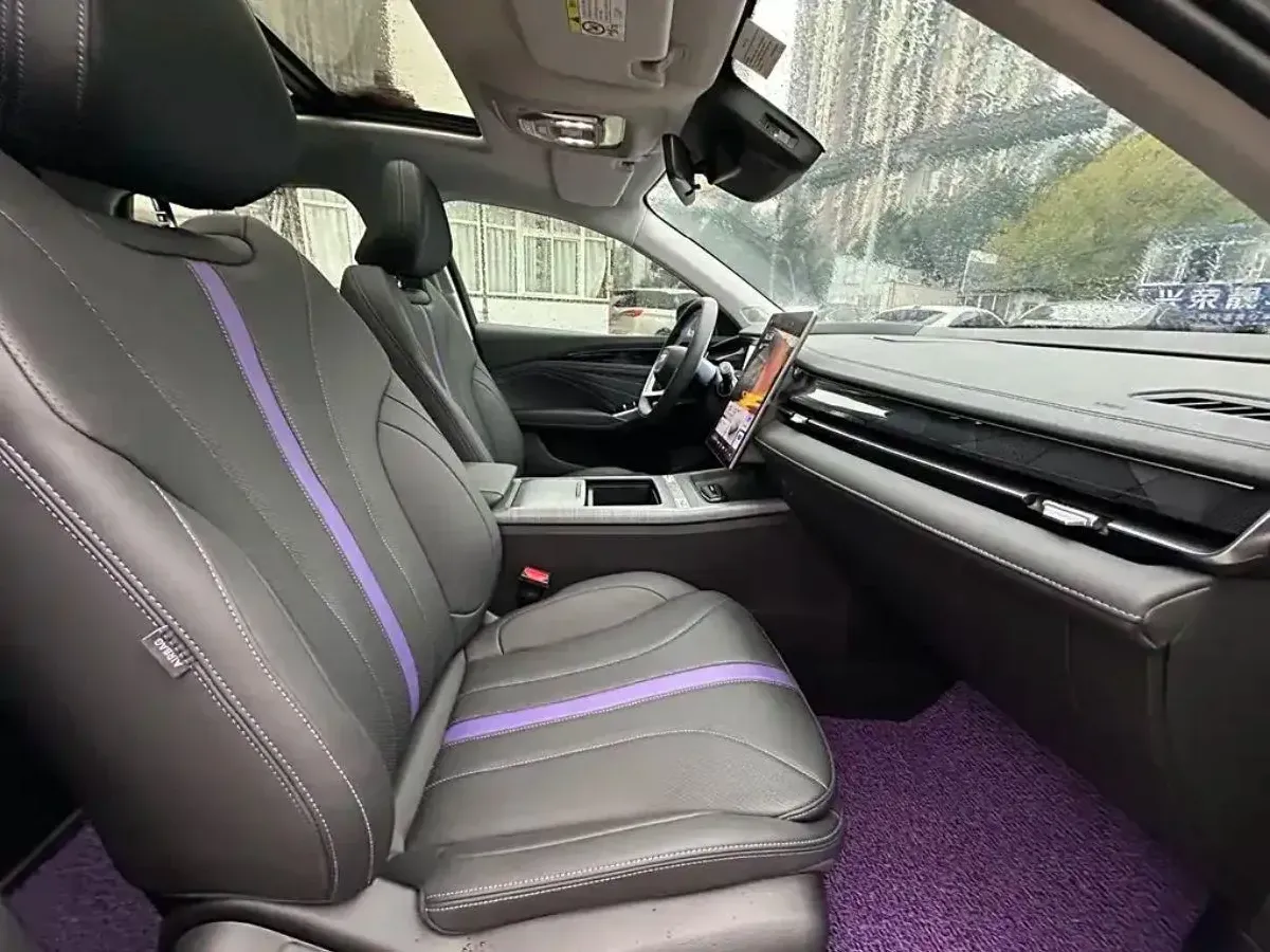 2024 Geely PrefaceL 1.5T 163HP L4 3DHT Hybrid,autocango,china used car exporter,china ev exporter,chinese used car exporter,chinese used ev exporter