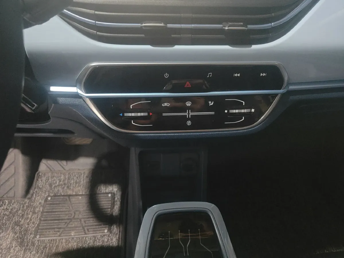 2023 ChangAn Oshan BenBen E-Star BEV 30.95KWH,autocango,china used car exporter,china ev exporter,chinese used car exporter,chinese used ev exporter