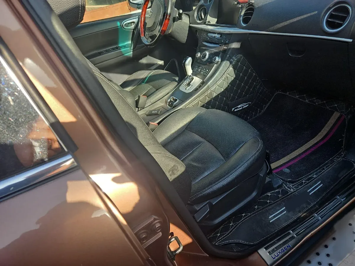 2012 Luxgen Grand7 SUV 2.2T 178HP L4 5AT,autocango,china used car exporter,china ev exporter,chinese used car exporter,chinese used ev exporter