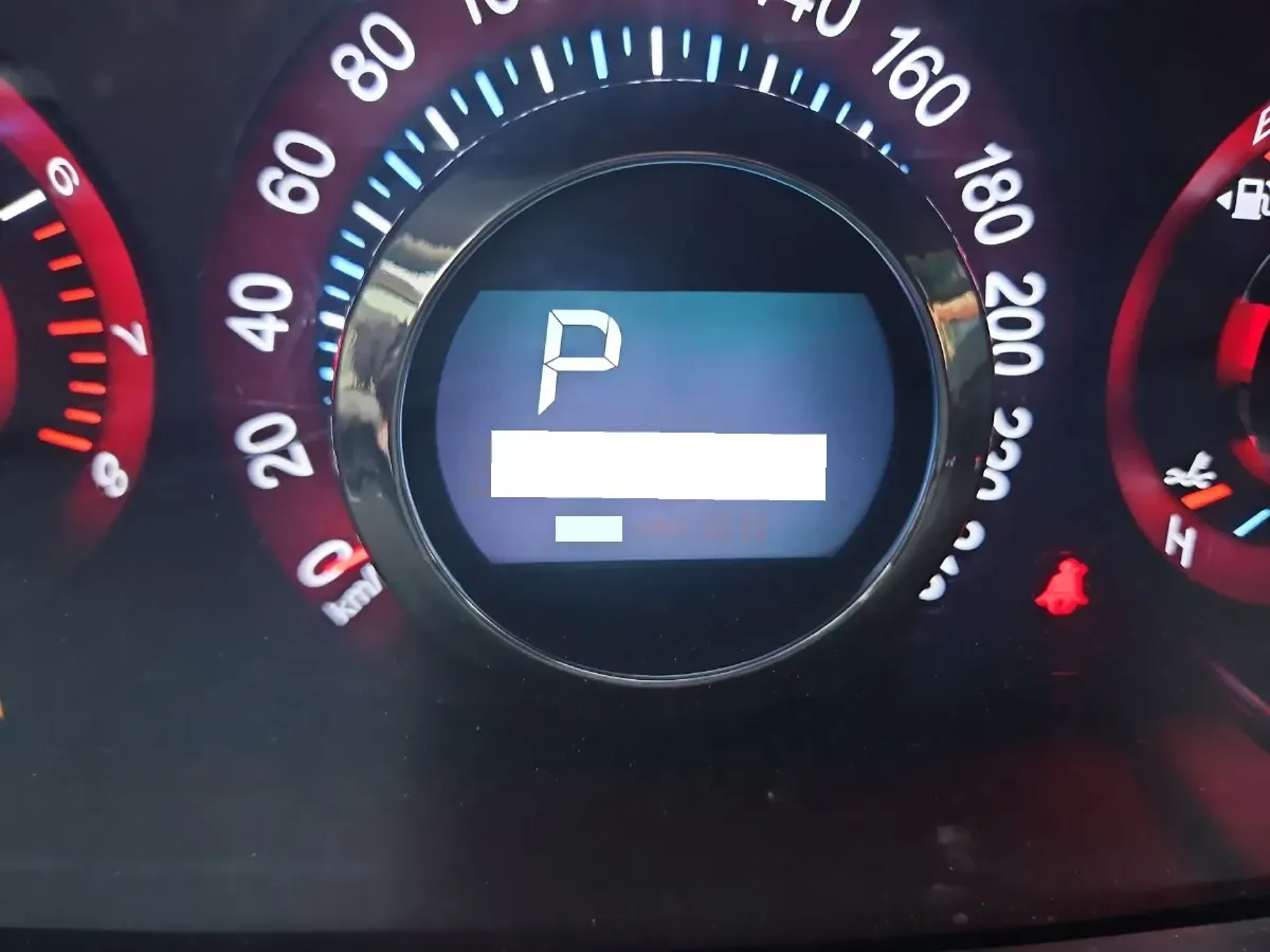 2012 Luxgen Grand7 SUV 2.2T 178HP L4 5AT,autocango,china used car exporter,china ev exporter,chinese used car exporter,chinese used ev exporter