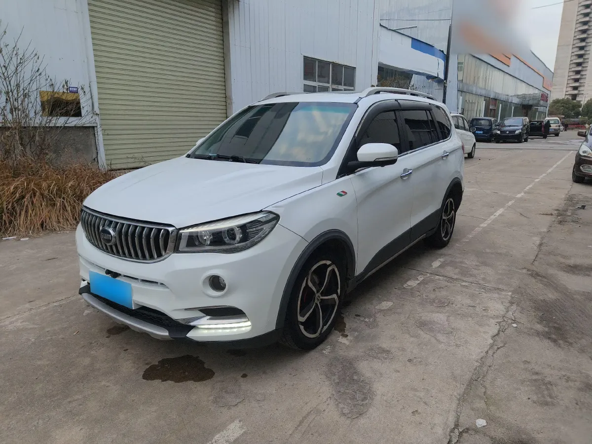 2016 SWM X7 1.5T 156HP L4 5MT,autocango,china used car exporter,china ev exporter,chinese used car exporter,chinese used ev exporter