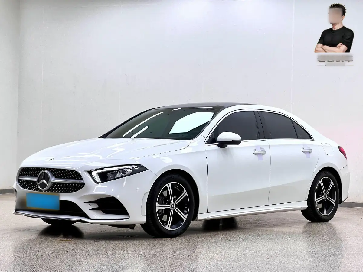 2022 Mercedes-Benz A Class 1.3T 163HP L4 7DCT