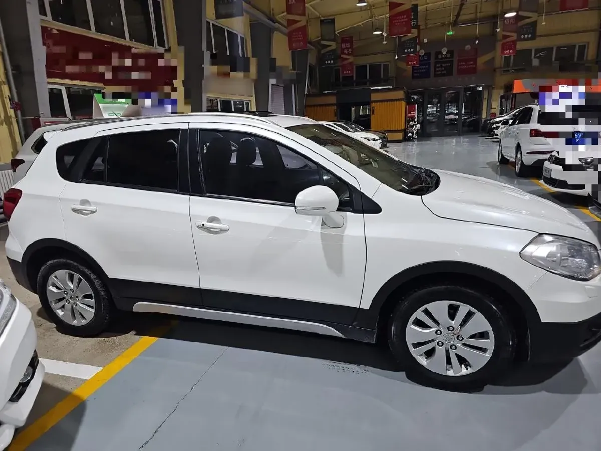 2015 Suzuki S-cross 1.6L 122HP L4 CVT,autocango,china used car exporter,china ev exporter,chinese used car exporter,chinese used ev exporter