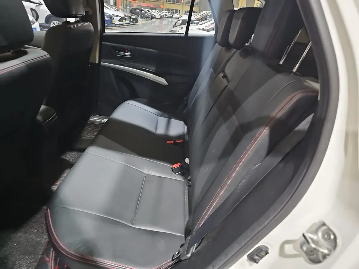 2015 Suzuki S-cross 1.6L 122HP L4 CVT,autocango,china used car exporter,china ev exporter,chinese used car exporter,chinese used ev exporter