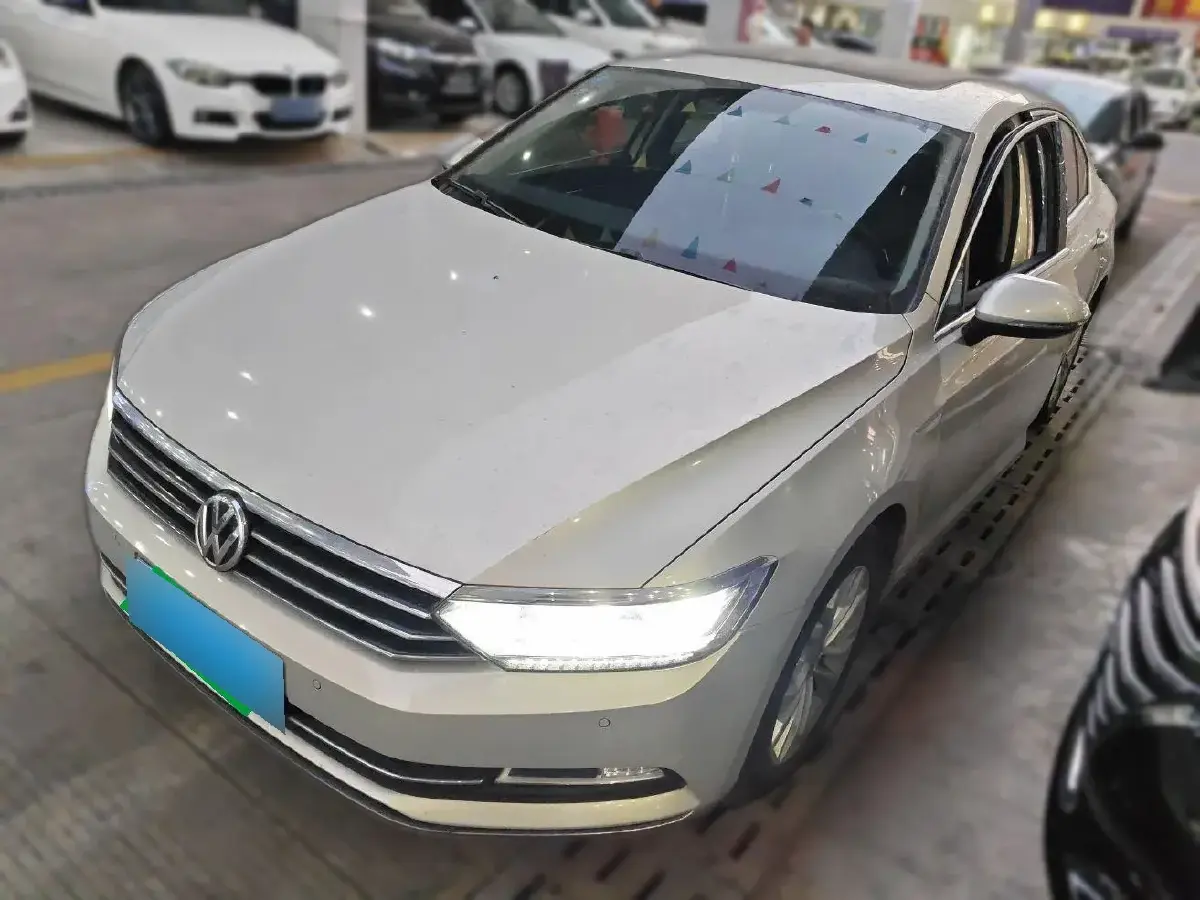2019 Volkswagen Magotan 2.0T 186HP L4 7DCT