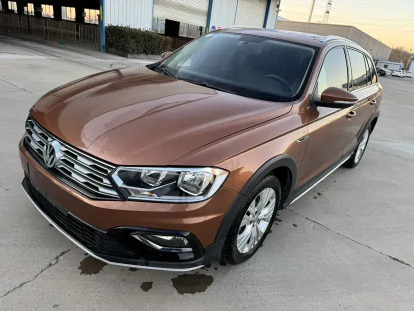 2018 Volkswagen C-Trek 1.5L 110HP L4 6AT