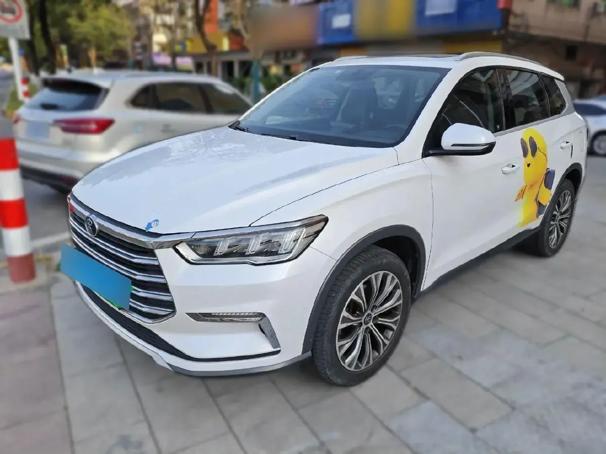 2019 BYD Song Pro 1.5T 160HP L4 6DCT PHEV 15.7KWH