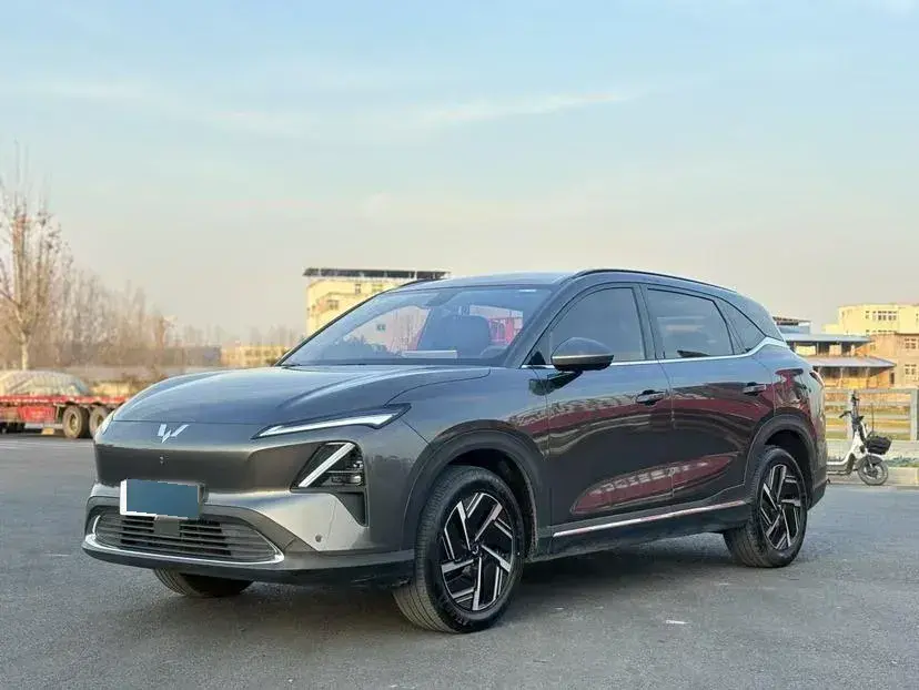 2024 WuLing XingGuangS 1.5L 106HP L4 E-CVT PHEV 20.5KWH