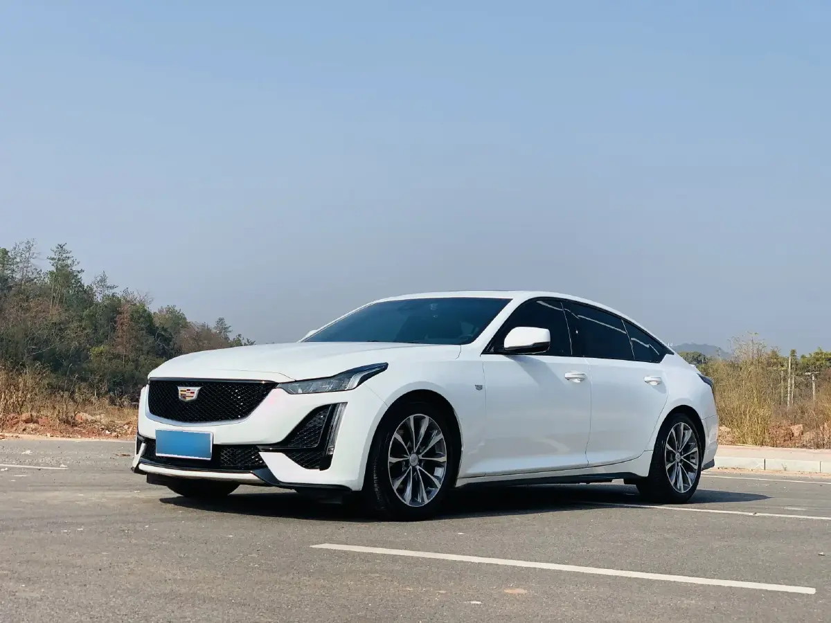 2020 Cadillac CT5 2.0T 237HP L4 10AT