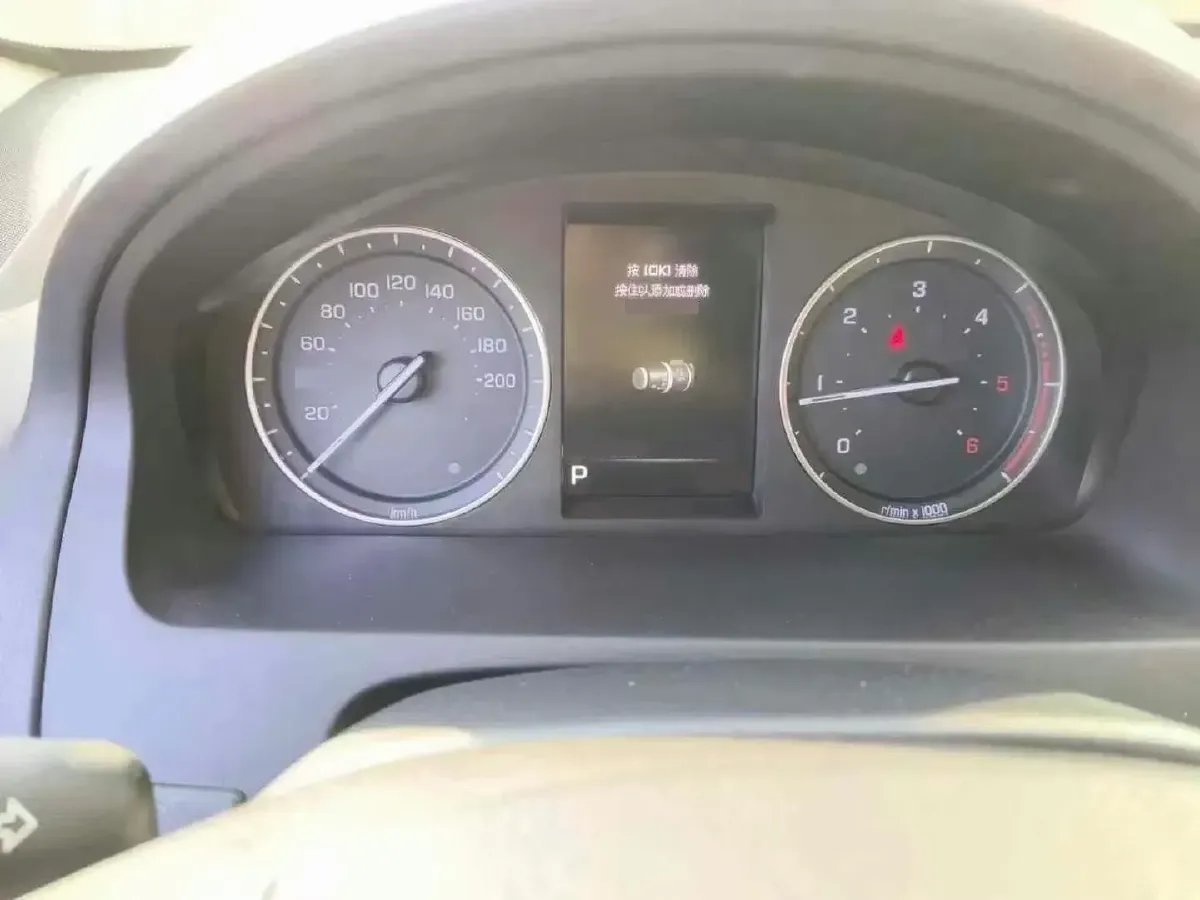 2013 Land Rover Freelander 2 2.2T 190HP L4 6AT,autocango,china used car exporter,china ev exporter,chinese used car exporter,chinese used ev exporter