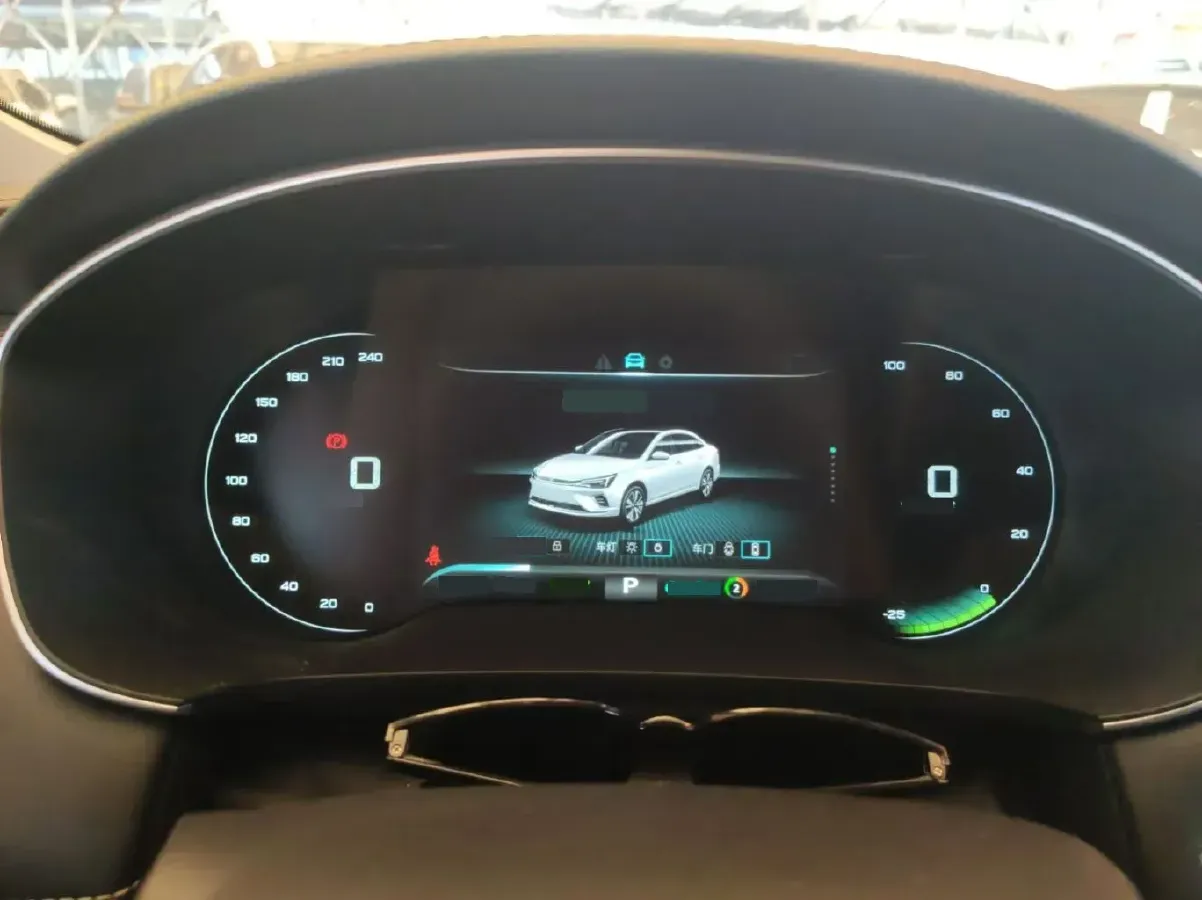 2021 Rising Auto ER6 BEV 69.9KWH,autocango,china used car exporter,china ev exporter,chinese used car exporter,chinese used ev exporter