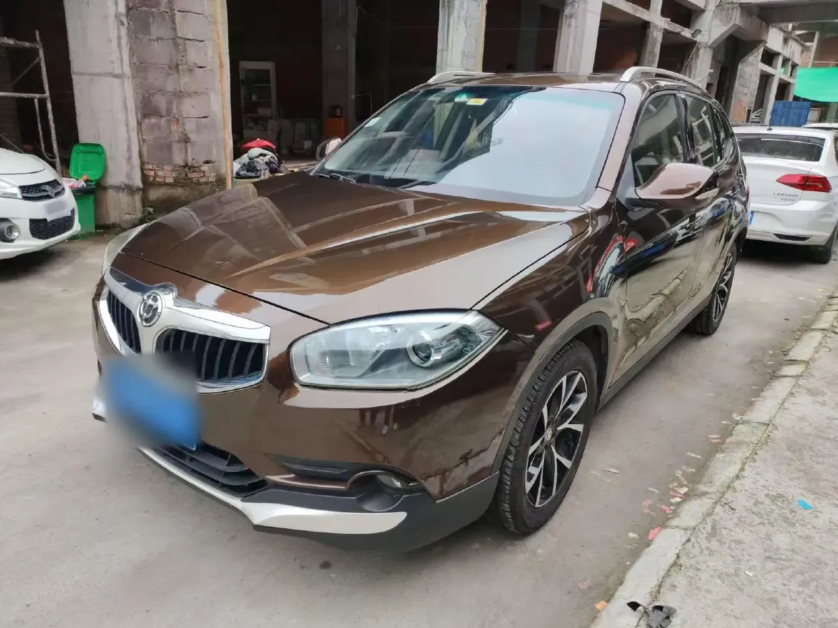 2014 Brilliance Auto V5 1.5T 150HP L4 5AT,autocango,china used car exporter,china ev exporter,chinese used car exporter,chinese used ev exporter