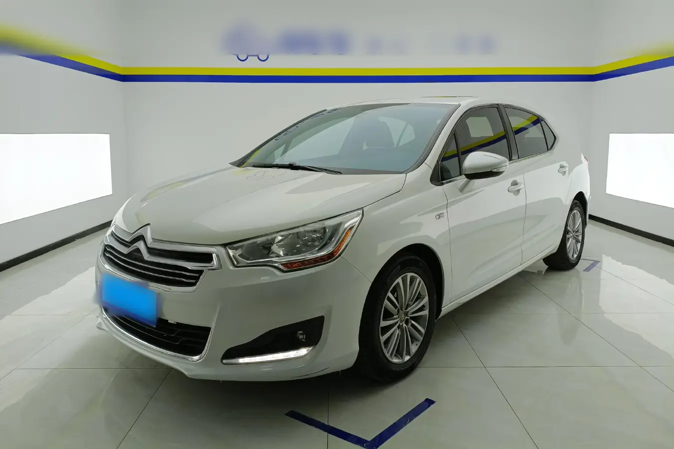 2015 Citroen C4L 1.2T 136HP L3 6AT