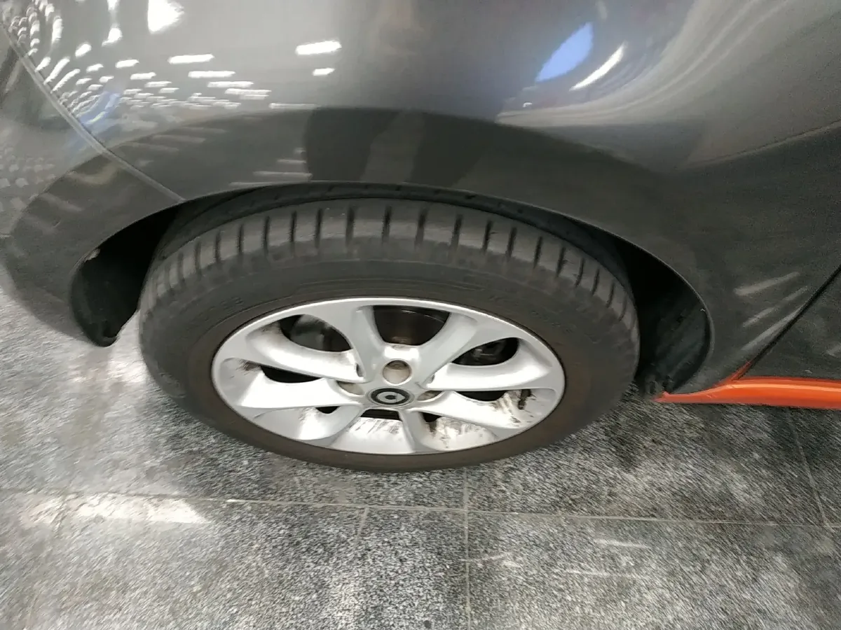 2016 Smart smart forfour 1.0L 71HP L3 6DCT,autocango,china used car exporter,china ev exporter,chinese used car exporter,chinese used ev exporter