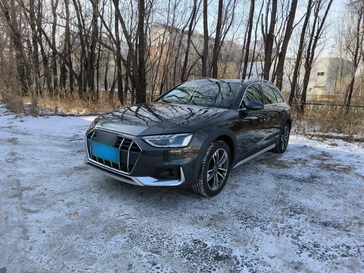 2023 Audi A4 2.0T 265HP L4 7DCT