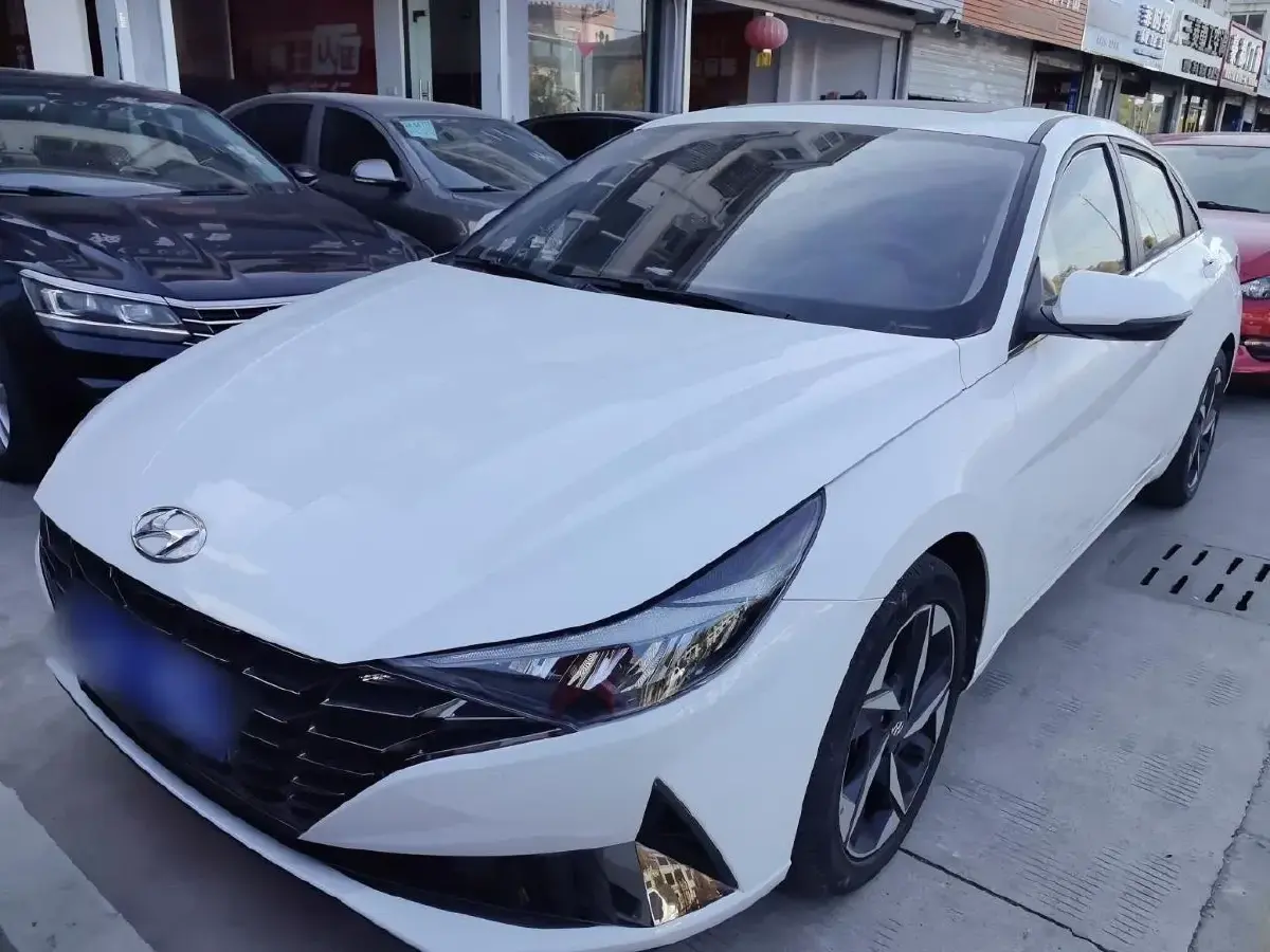 2021 Hyundai Elantra 1.5L 115HP L4 CVT