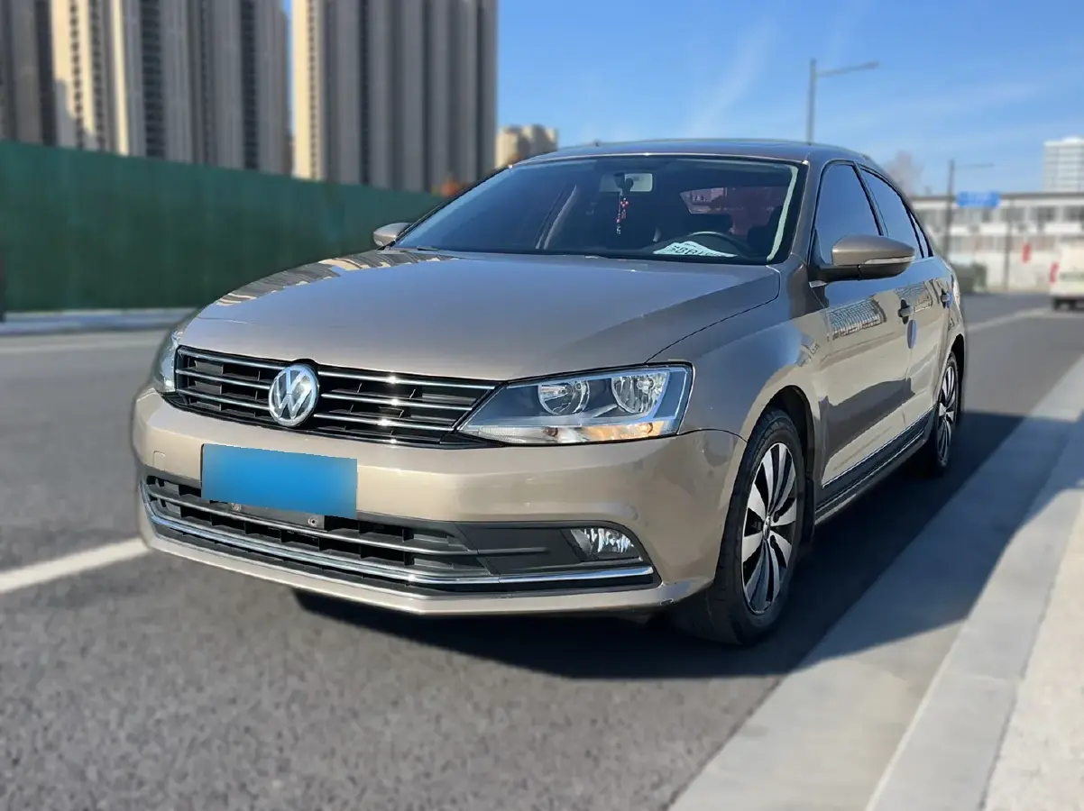 2017 Volkswagen Sagitar 1.6L 110HP L4 6AT