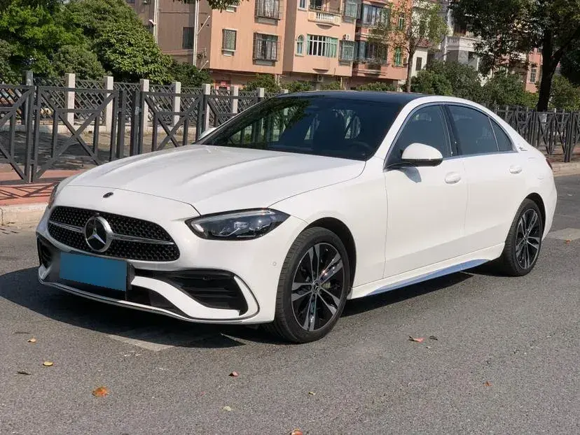 2024 Mercedes-Benz C Class 2.0T 204HP L4 9AT PHEV 25.4KWH