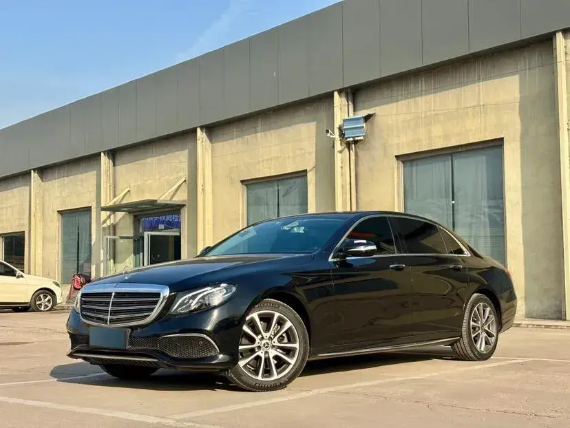 2018 Mercedes-Benz E Class 2.0T 184HP L4 9AT