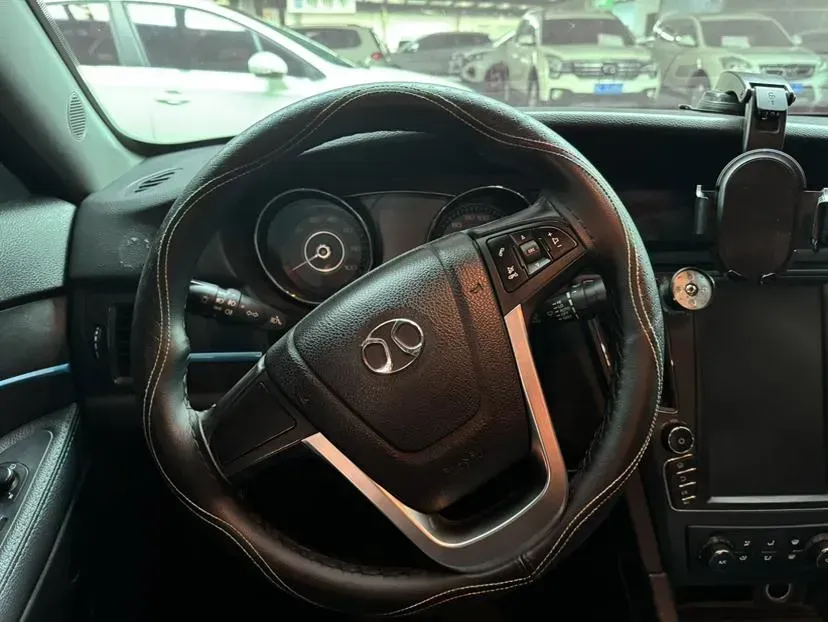 2017 BAIC BJEV EU BEV 60.9KWH,autocango,china used car exporter,china ev exporter,chinese used car exporter,chinese used ev exporter