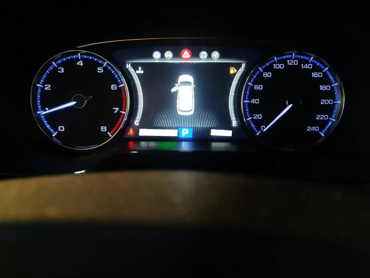 2017 GAC Trumpchi GS8 2.0T 201HP L4 6AT,autocango,china used car exporter,china ev exporter,chinese used car exporter,chinese used ev exporter