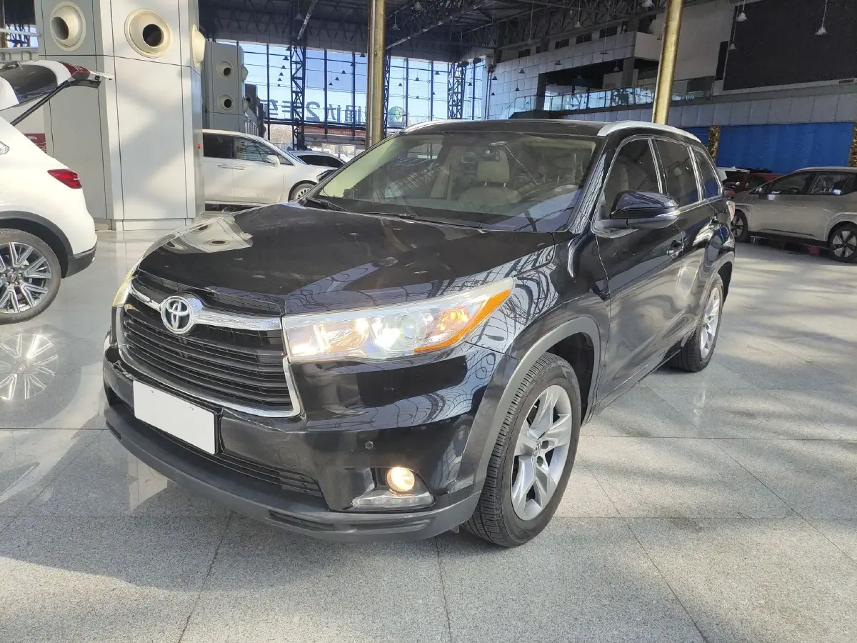2015 Toyota Highlander 2.0T 220HP L4 6AT
